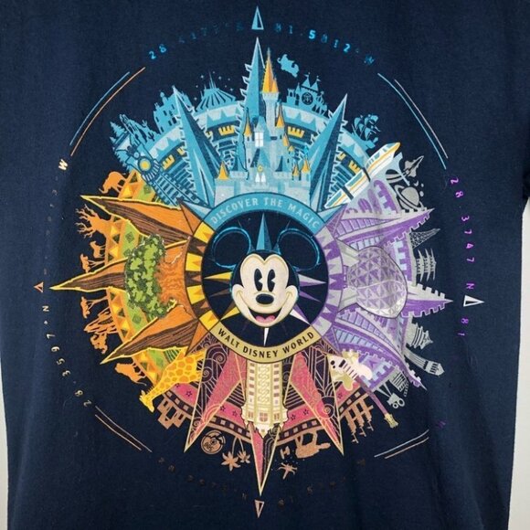 MEN’S‎ Disney Parks Walt Disney  World Mickey Compass T-Shirt Size Small - Picture 2 of 4